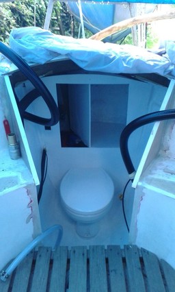 Toilet in the aft compartment